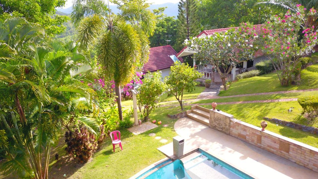 Lemongarden Hotel Koh Lanta Bagian luar foto